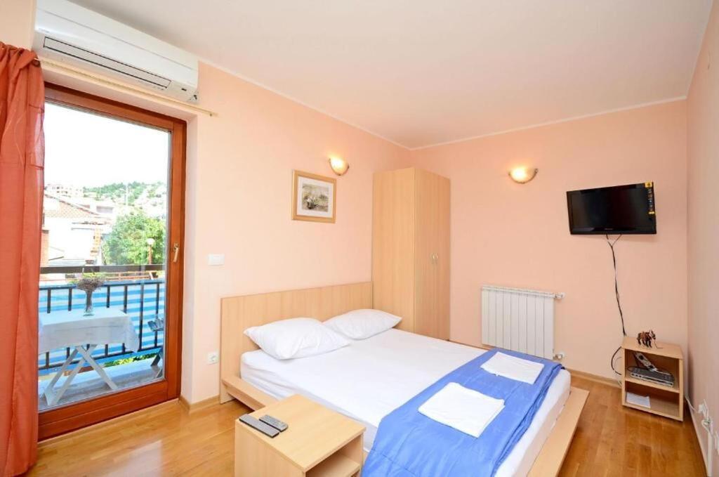 Apartments Ivanka Senj  Bagian luar foto